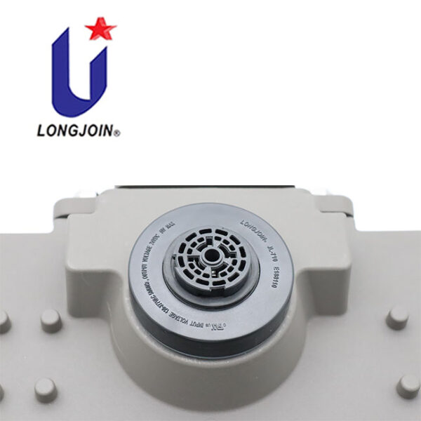 710 zhaga socket01