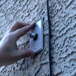 103 plate install on the wall02