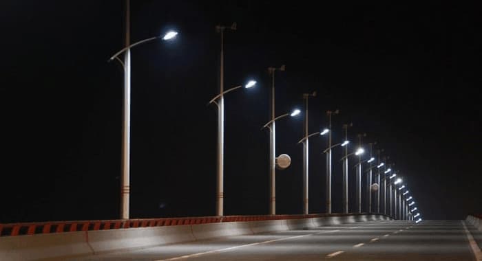 Proyecto de iluminación exterior inteligente