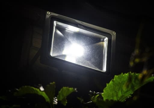 led flood lights with photocell